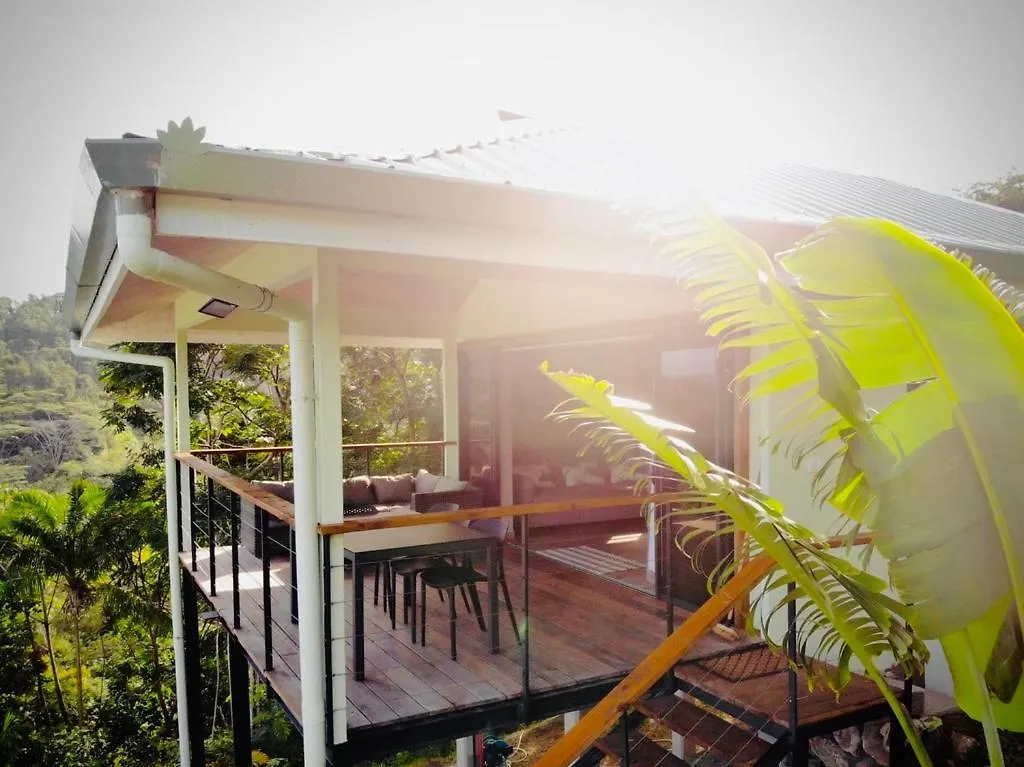 Lilikoi Bungalow Uturoa